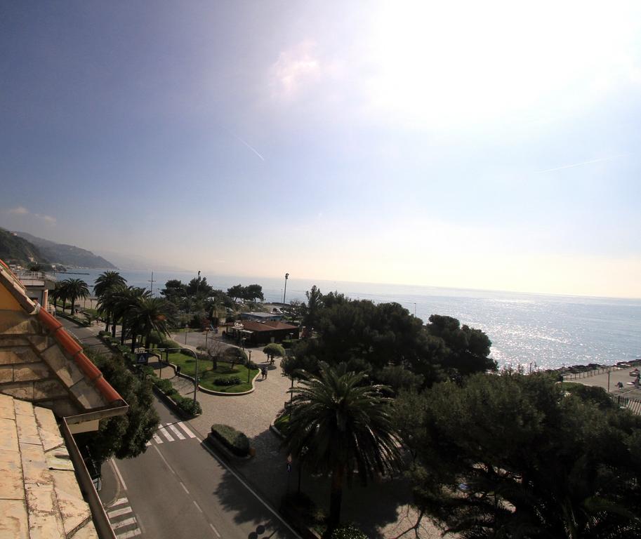 Ena Hotel Arenzano Dış mekan fotoğraf